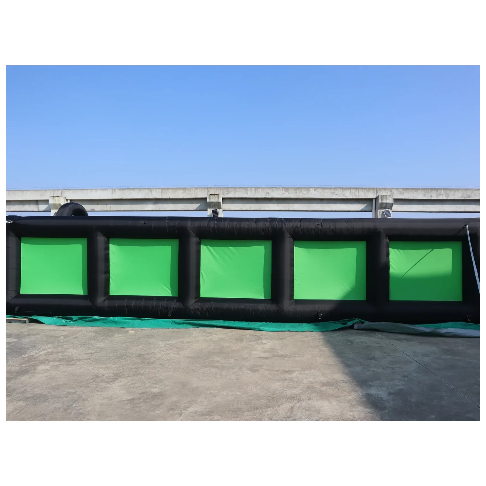 Outdoor Adventure Rentals - Mê cung bơm hơi ngoài trời